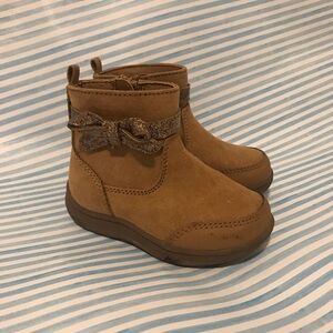 Stride rite Bow boots